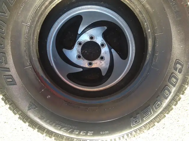 four studded 235 x 75 x r15 on 4  american eagle rims in Tires & Rims in Vernon - Image 8