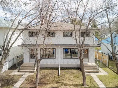For Rent: Newly Renovated Side-by-Side  in  of St Boniface