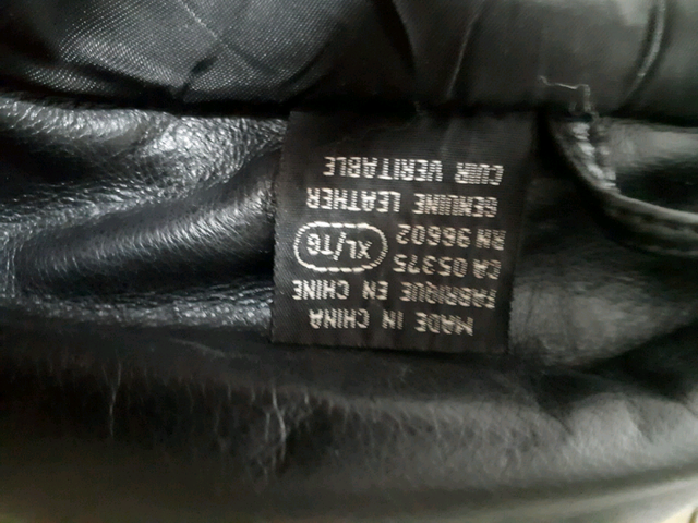 Leather Bomber Jacket in Men's in City of Montréal - Image 5