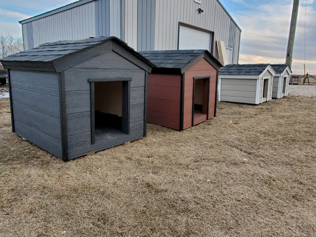 Fully Insulated Premium Dog Houses in Accessories in Winnipeg - Image 2