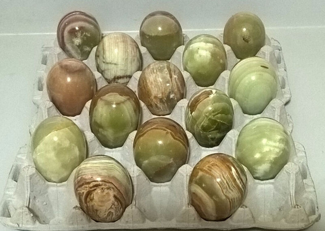 Vintage Green Brown Stripe Onyx Carved Stone Eggs in Arts & Collectibles in Oshawa / Durham Region