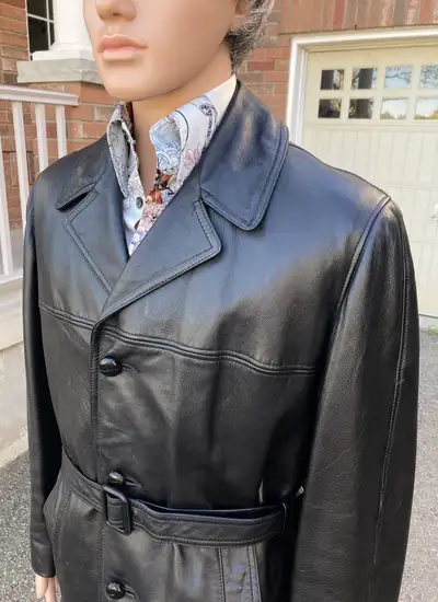 Mens BLACK LEATHER COAT Vintage - Size 40, View more