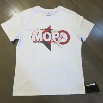 Selling Jordan T-shirt and Nike Basketball shorts, View more