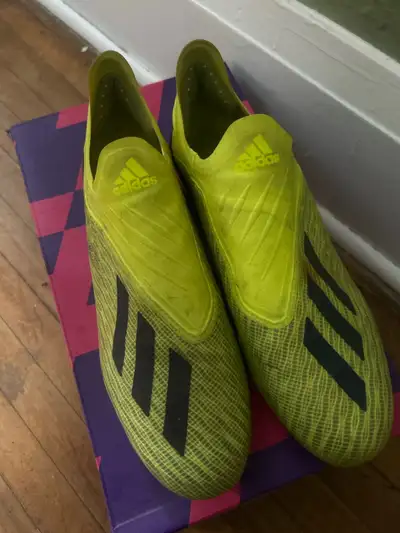 men’s soccer cleats, View more