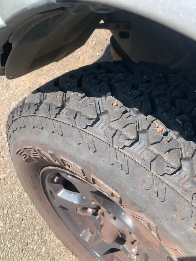 chevy tracker 2001547056904444334084