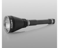 BARRACUDA XP-L HI 1350lm Flashlight