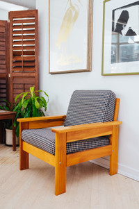 MIDCENTURY Vintage Gingham Pine Arm Chair