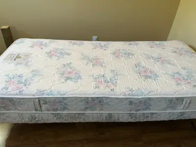 Free,: one twin bed, long. Made by Ultramatic,, adjustable with massage functions.