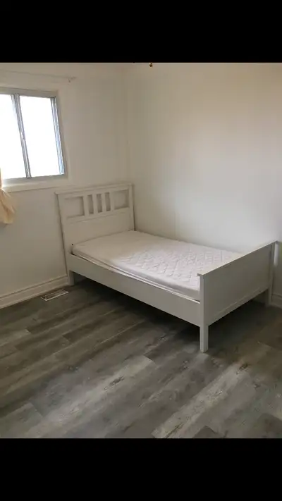 Room for Rent $750 with Parking