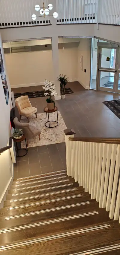 2 Bed / 2 Bath in Central Location- VIRTUAL TOUR AT: genevaview.ca Looking for privacy, space, and a...