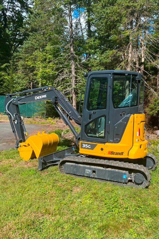 New Deere 35G  Excavators for Rent Monthly and Lease / Purchase dans Équipement lourd  à Bedford - Image 2