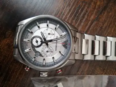 Emporio Armani watch (serial # AR6036) excellent condition