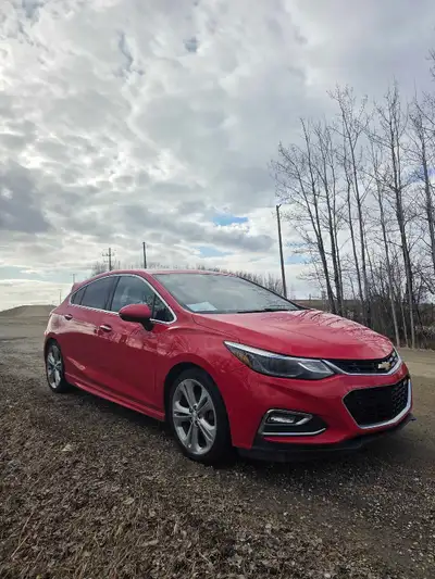 Please read entire ad before contact me thanks.. Cruze is fully loaded with all the options includin...