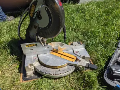 Dewalt 10 inch single bevel