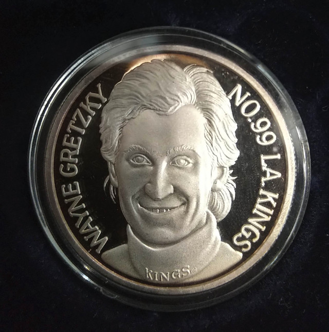 WAYNE GRETZKY L.A. KINGS 1 OZT 999 FINE SILVER in Arts & Collectibles in Moncton - Image 2