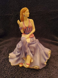 ROYAL DOULTON FIGURINE 'THINKING OF YOU' - HN 5144