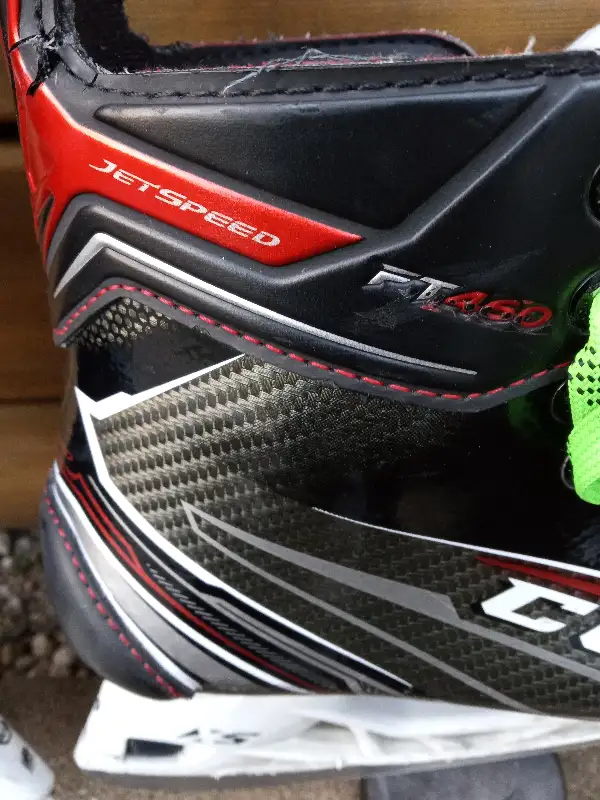 ccm jetspeed ft460 senior hockey skates sz.8.5 skate $80 Width D in Hockey in City of Toronto - Image 10