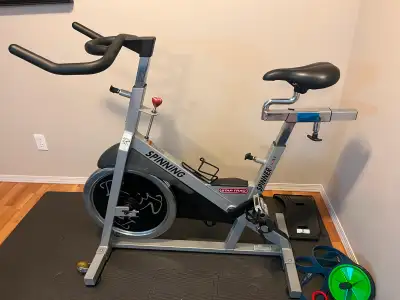 Stationary exercise bike - Star Trac Spinner VeloXT, View more