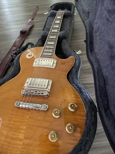 Gibson Les Paul Standard Trans Amber 2004, View more