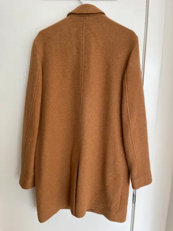 Gap Wool Coat in Men's in Calgary - Image 3