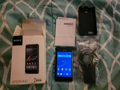 Sony Xperia E1 Cellphone This cell phone is in excellent condition! It has a screen protector on and...