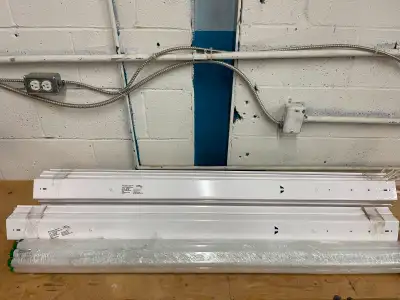 On sale are a set of 5 Lithonia Lighting 4 ft. 2-Light T8 Shop Light. Originally bought from Home De...