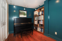 PIANO: Yamaha upright, model U1