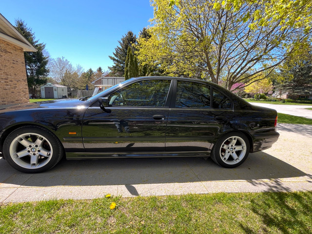 Classic 2000 BMW 540 I excellent condition, 161,000 km  in Cars & Trucks in Oakville / Halton Region