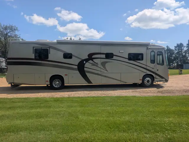 Motorhome - 2003 Spartan Travel Supreme Select in RVs & Motorhomes in Edmonton - Image 11