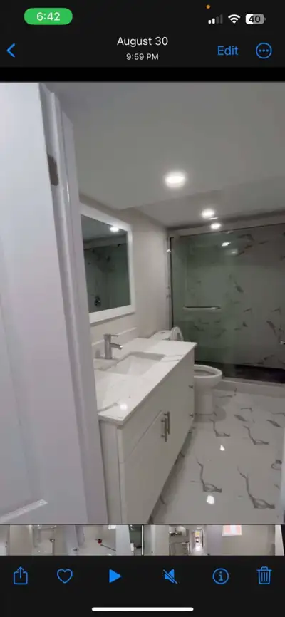 Located between westwood mall and malton gurdwara Rent 350 sharing Utilities- $30 • Separate Front W...
