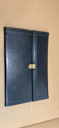 Leatherette portfolio