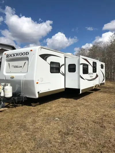Escape to your own private paradise! Located in beautiful Endeavour, SK — famous for endless sleddin...