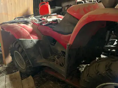 2011 Honda rancher 420 4x4 has some type of electrical issue it cranks but no start selling as is no...