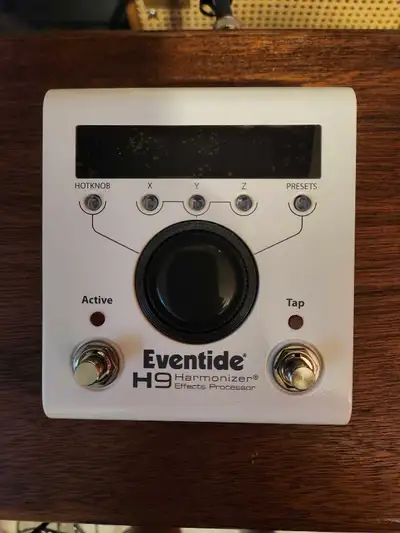 Eventide H9 max Like new, plastic still on screen, box included