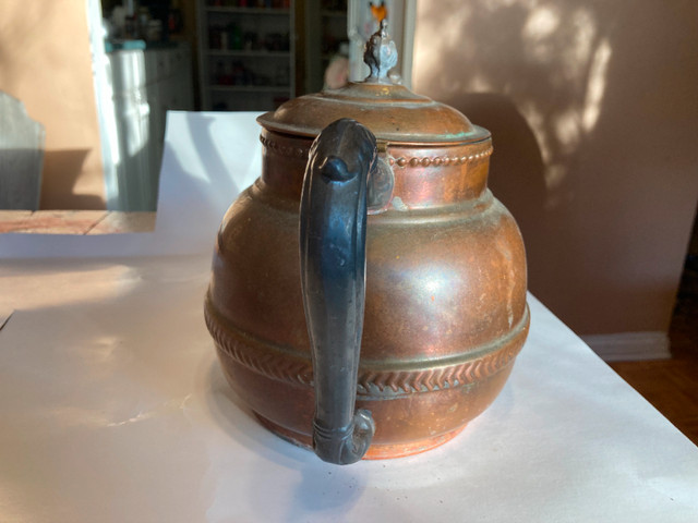 - Antique Copper Kettle in Arts & Collectibles in Ottawa - Image 3