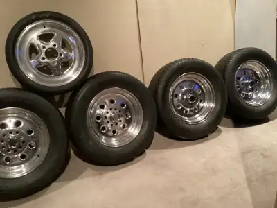 FOUR 15 X 8 WELD DRAGLITE WHEELS IN EXCELLENT CONDITION. THEY ARE DUAL (UNILUG) PATTERN FOR FORD, CH...