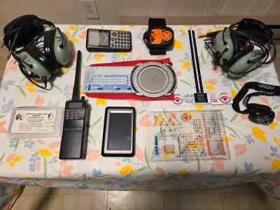 2 DC Headsets H10-30 (mike foam muff missing) , H10-13.4, Garmin AERA 500 GPS with Auto package, ICO...