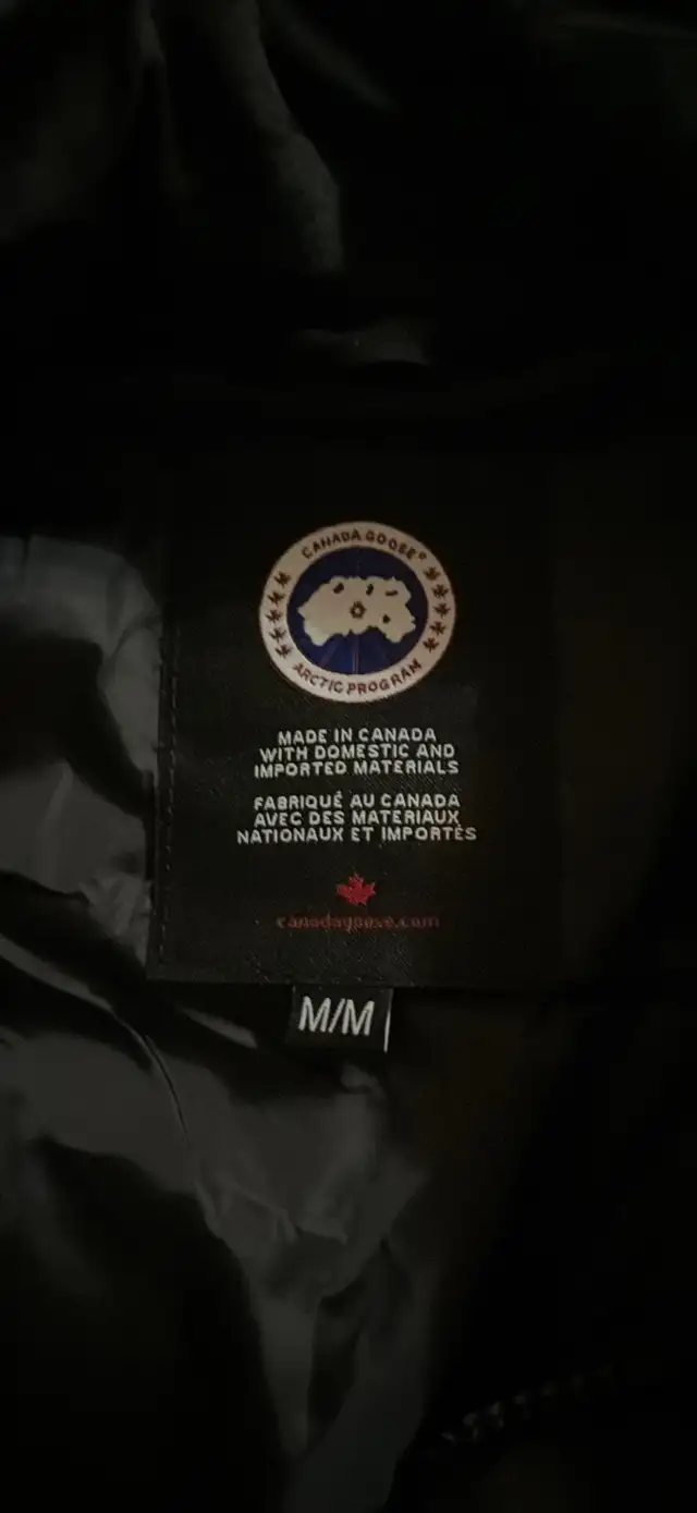 Canada Goose Vest in Men's in Edmonton - Image 3