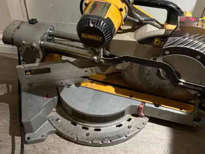 12 inch dewalt Mitre saw, View more