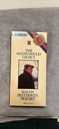 Cassette Set Of The Glenn Gould Legacy With Booklet: Haydn, Beet