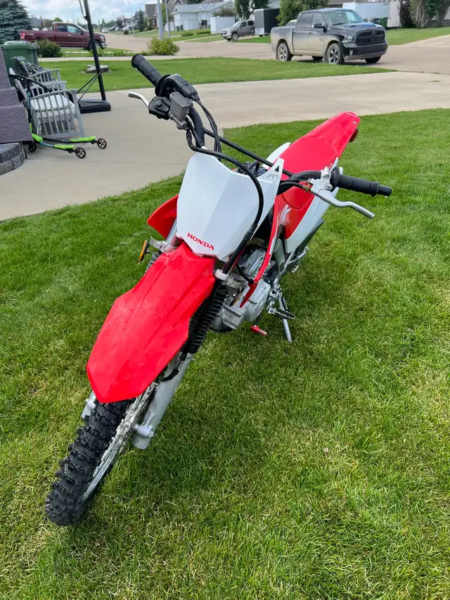 Honda crf 125 f 2021 in Dirt Bikes & Motocross in Edmonton - Image 4