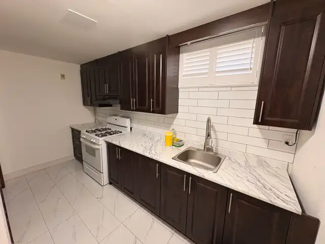 2 Bed plus Den 1 Bath - Basement