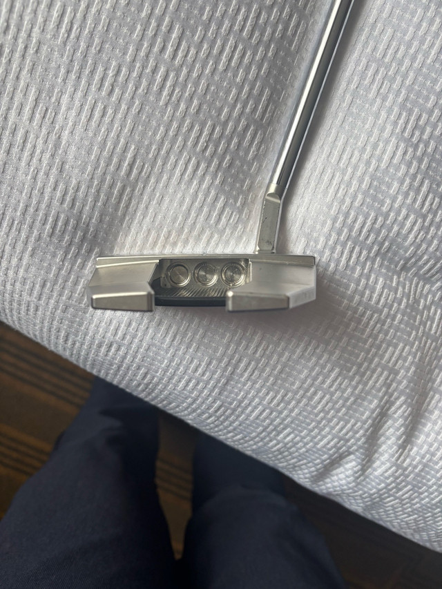 LH Scotty Cameron Putter in Golf in Edmonton - Image 2