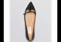 SALVATORE FERRAGAMO Patty C Patent Leather Flats Womens Size 6.5