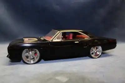 1970 Plymouth Road Runner Jada 1:24 Scale Diecast Collector Car Jada Big Time Muscle Opening hood, d...
