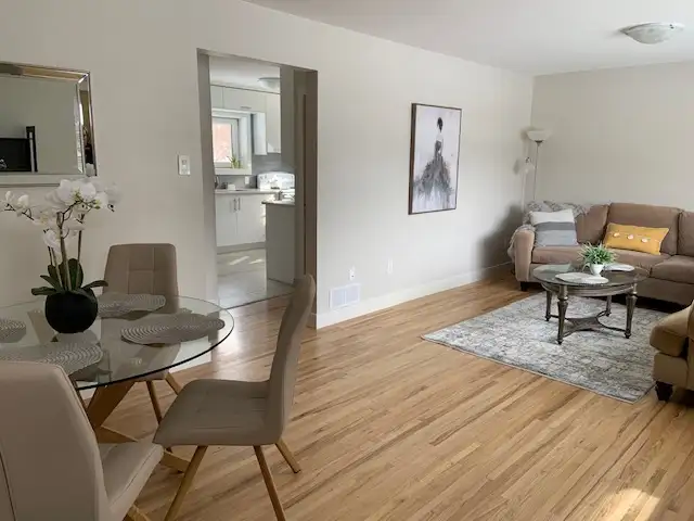 Great central location! Beautiful 3 Beds 1 Bath in Briar Hill! in Long Term Rentals in Calgary - Image 2