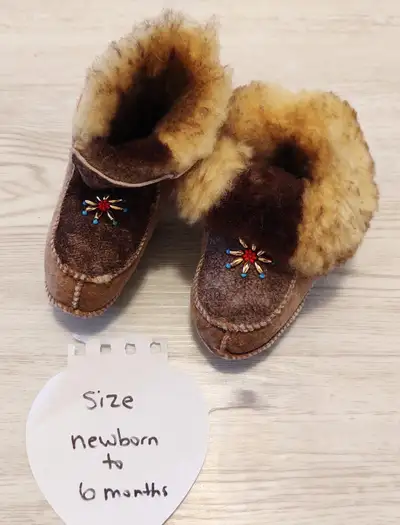 Vintage Mocassin slippers for newborn, View more