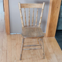 Solid Wood Antique Chair