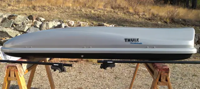 Thule box in Ski in Penticton - Image 2