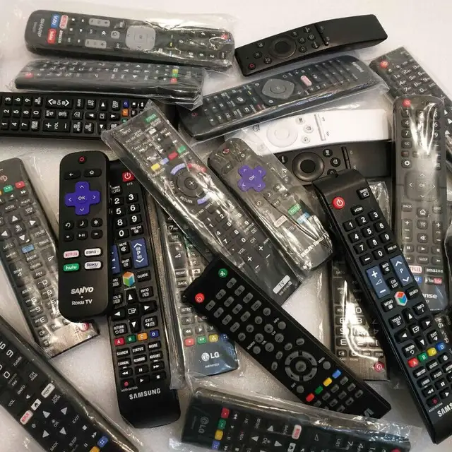Hisense Roku Tv Remote Control Sharp Insignia TCL RCA SANYO in Other in Ottawa - Image 3